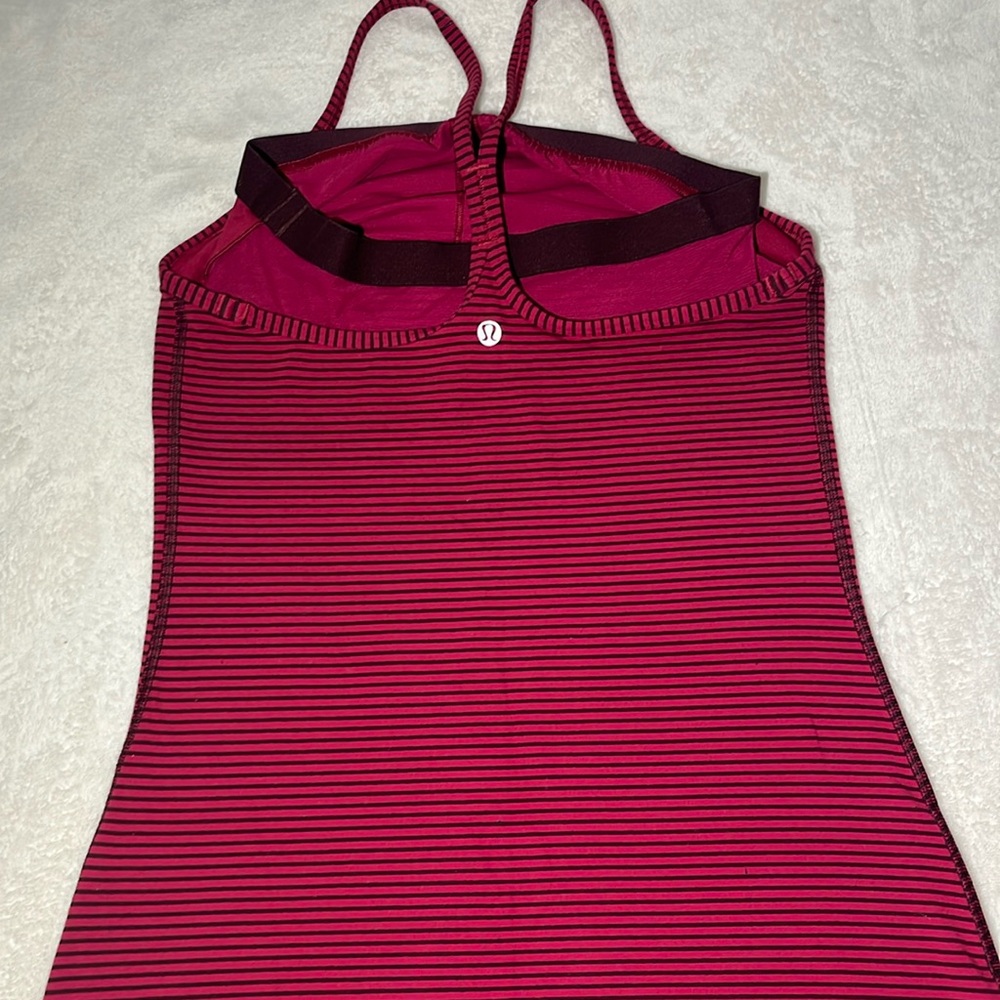 Lululemon Red & Black Striped Built-In Bra Tank Top - Athletic Yoga Wear